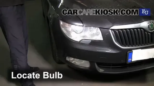 2012 Skoda Superb TDI 4X4 2.0L 4 Cyl. Turbo Diesel Lights Highbeam (replace bulb)